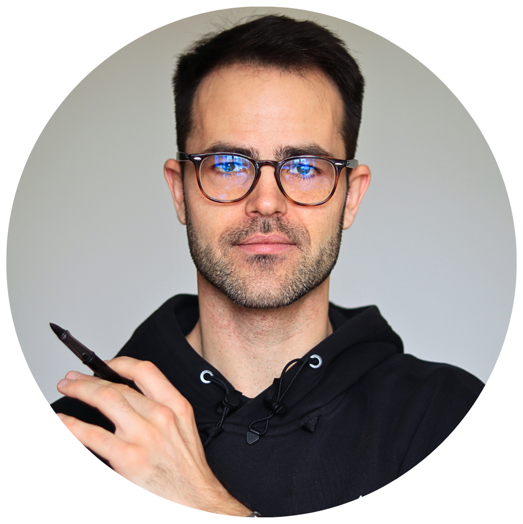 Founder of deDesigned